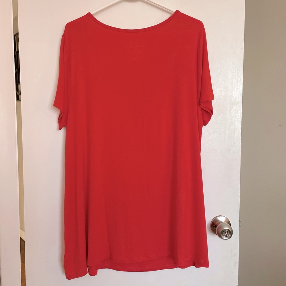 Torrid Super Soft Lightweight Top - Sizes 2X & 3X - Picture 6 of 14